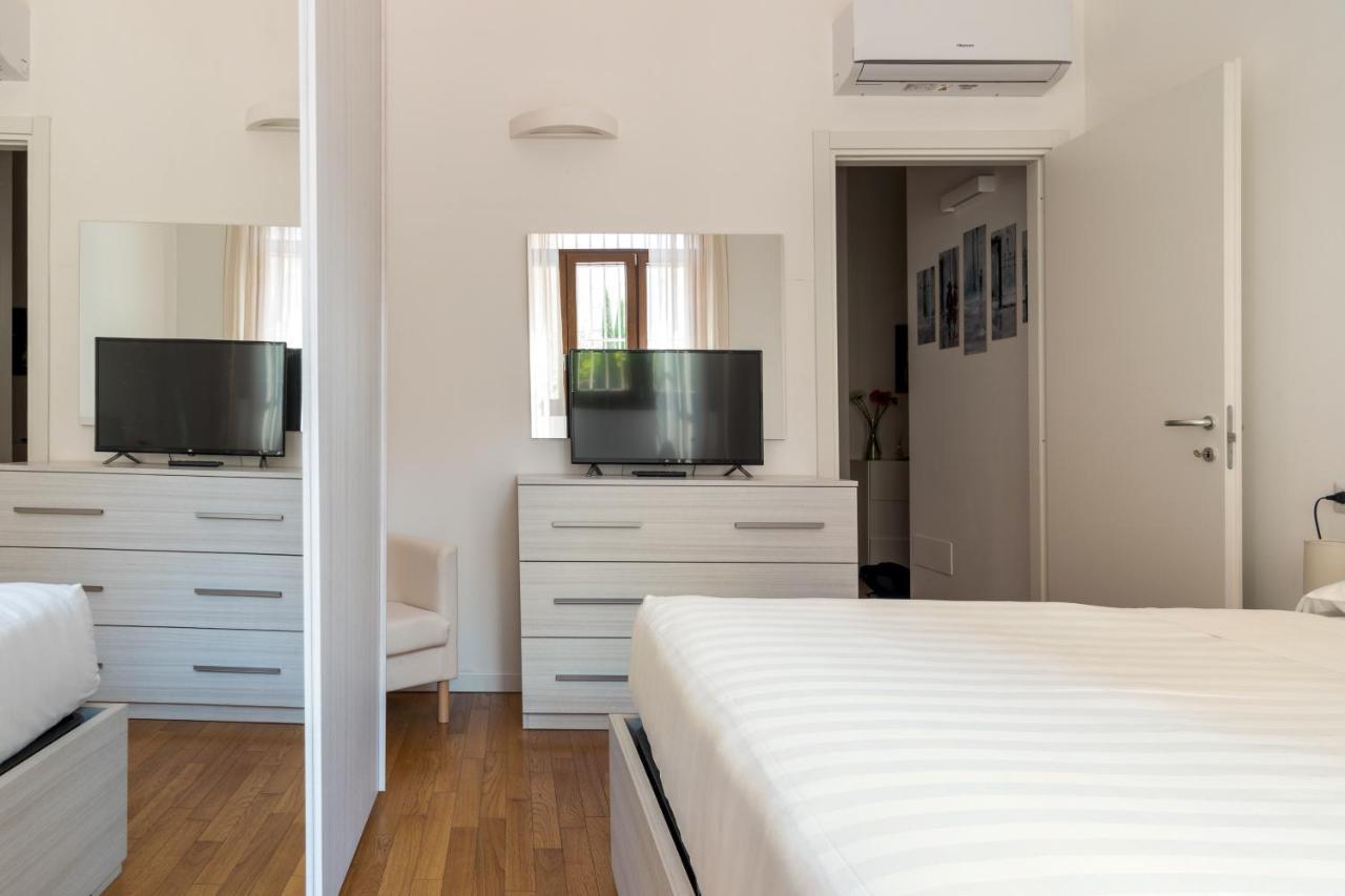 Duomo Apartment - Diaz Milano Dış mekan fotoğraf
